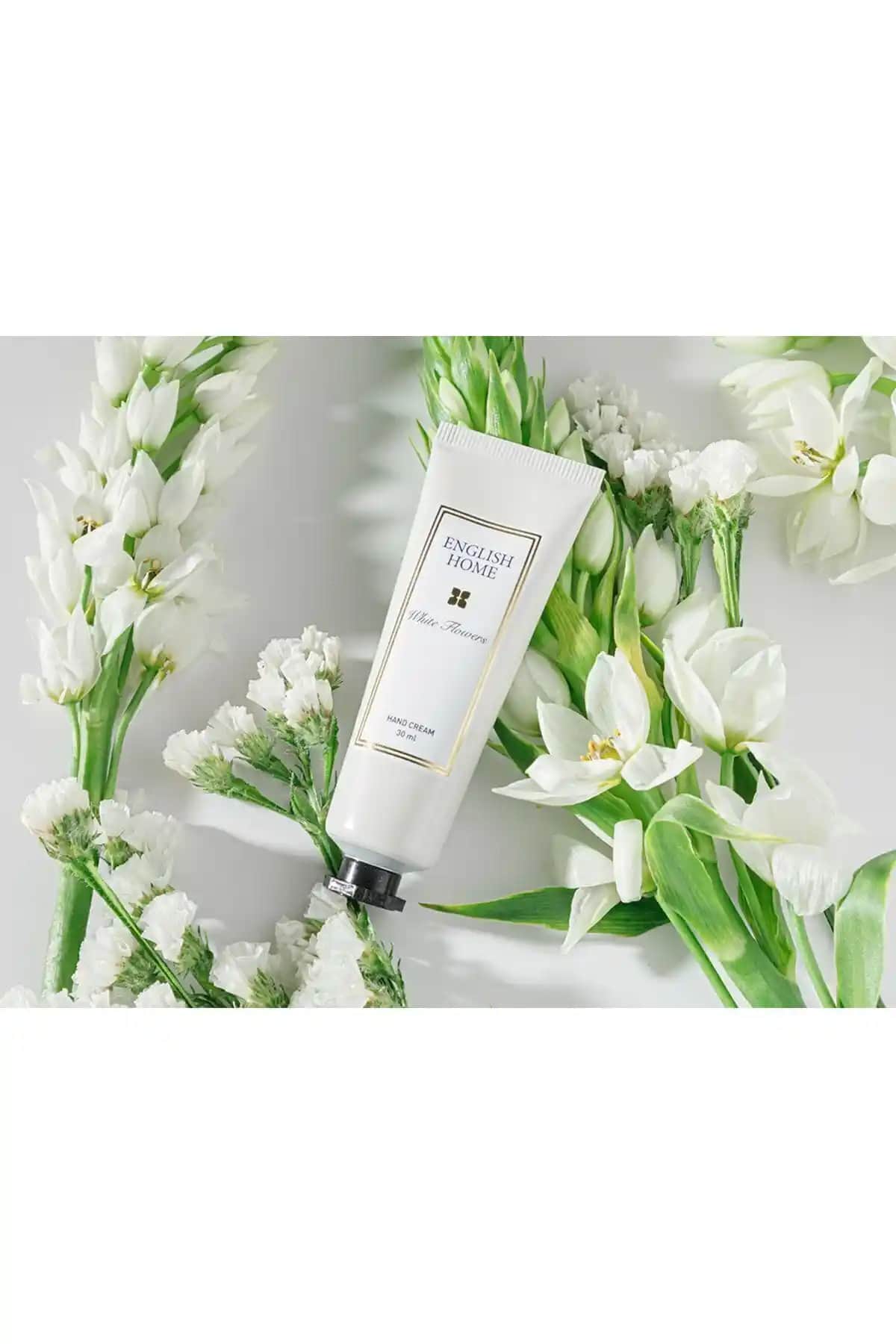 English Home Beyaz Çiçekler El Kremi: Nemlendirici ve Hoş Kokulu 30 ml El Bakım Ürünü
