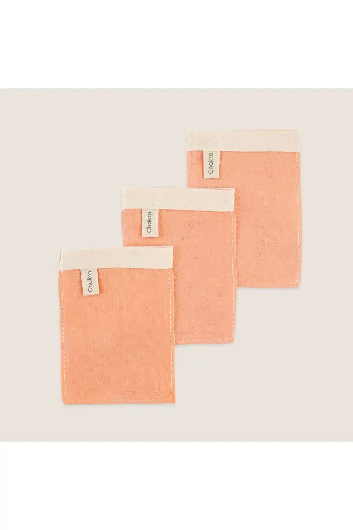 Cilt Bakımı İçin Chakra 3 Lü Doğal Ipek Kese ve Dermapeel Pink Touch Karşılaştırması