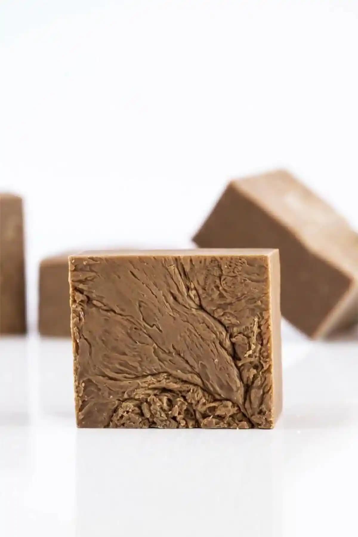 Dermoece Arıç Katranlı Sabun: Doğal ve Etkili Cilt Temizleme Çözümü