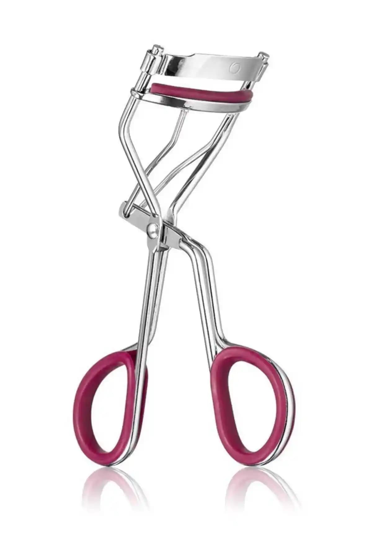 Oriflame The One Kirpik Kıvırıcı: Estetik ve Güvenilir Makyaj Aksesuarı