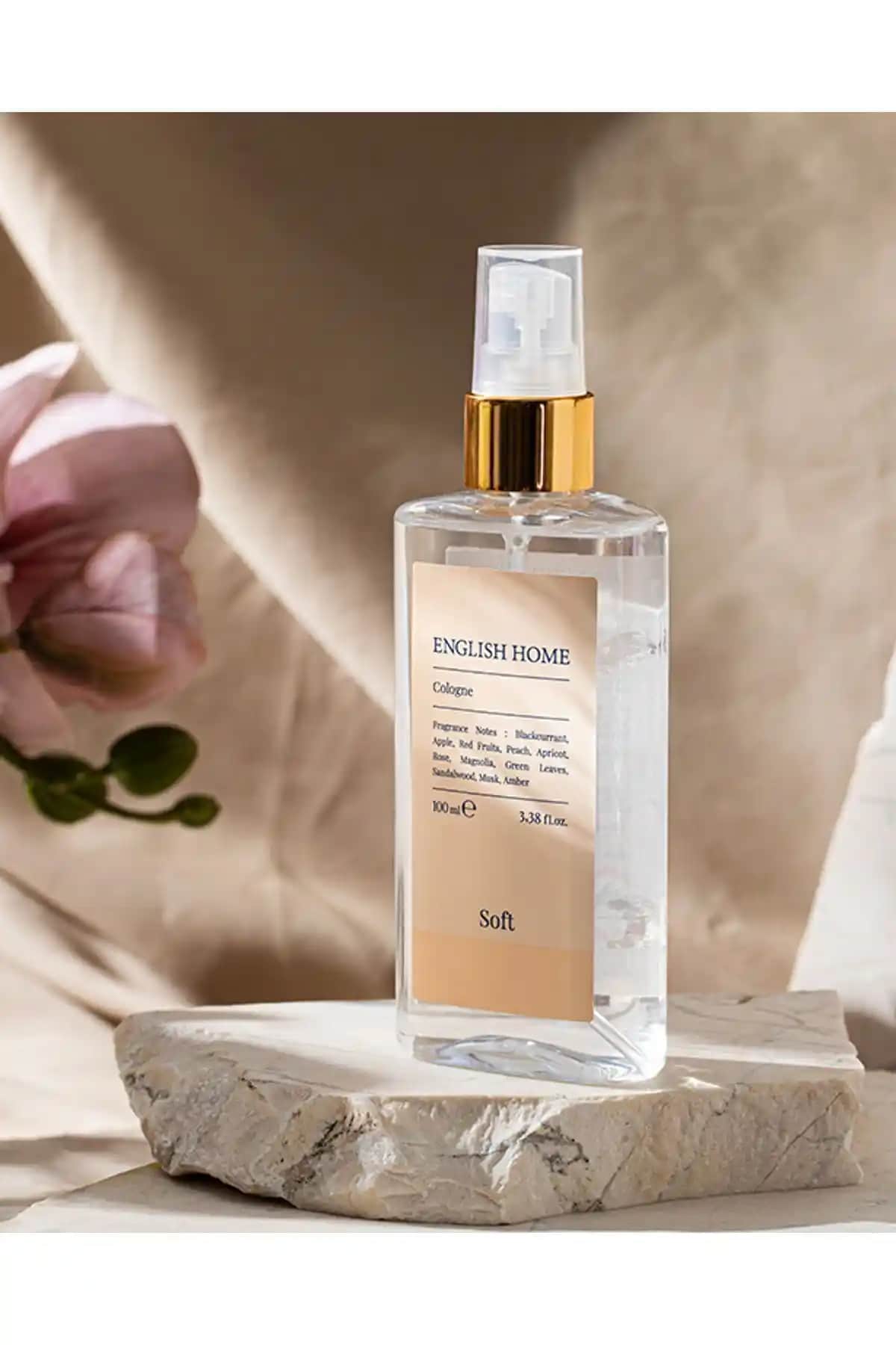 Türkçe Ev Yumuşak 80° Alkol Kolonyası: Pratik Kullanım ve Ferahlatıcı Koku Özellikleri