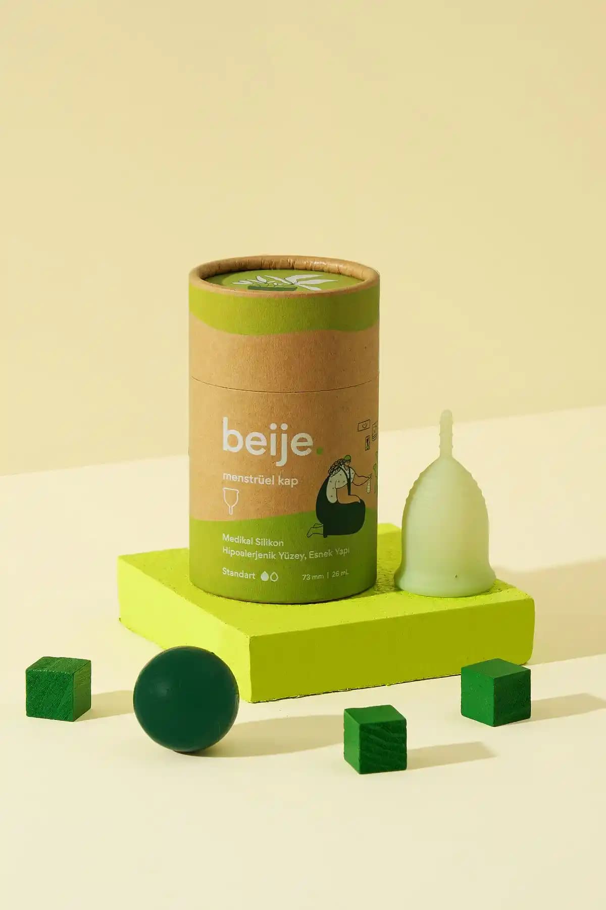 Kadınlar İçin Menstrüel Kaplar Karşılaştırması: Beije ve Dr. Davey Ürünleri Analizi