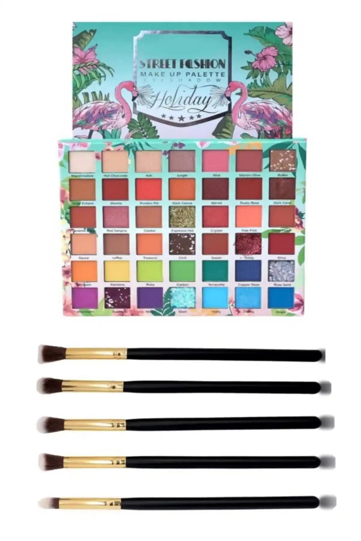 Lavider ve Flamingo Desenli Makyaj Setleri ile Profesyonel Göz Makyajı Deneyimi