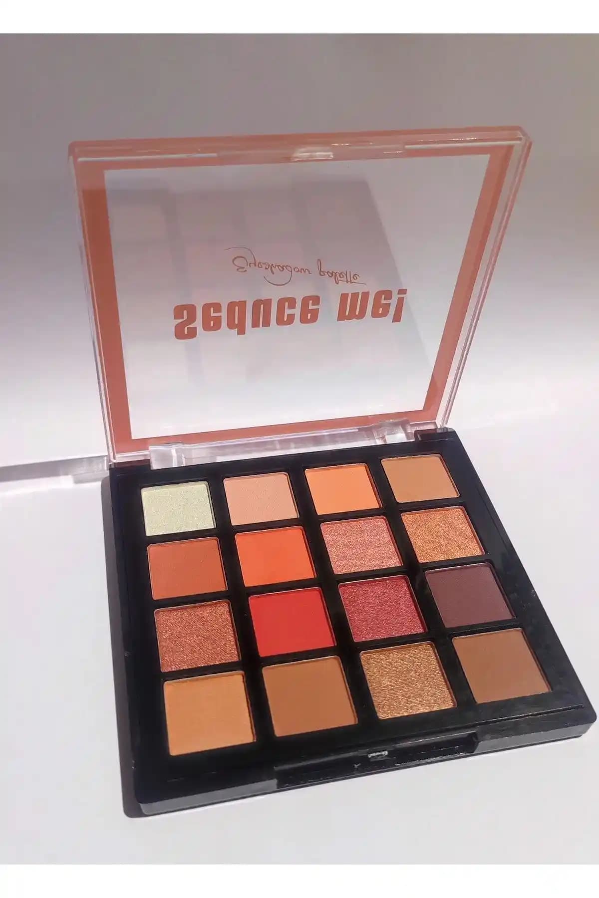 DARWEN Seduce Me Göz Farı No:2 ve Nude B 18 Li Paletleri Karşılaştırması