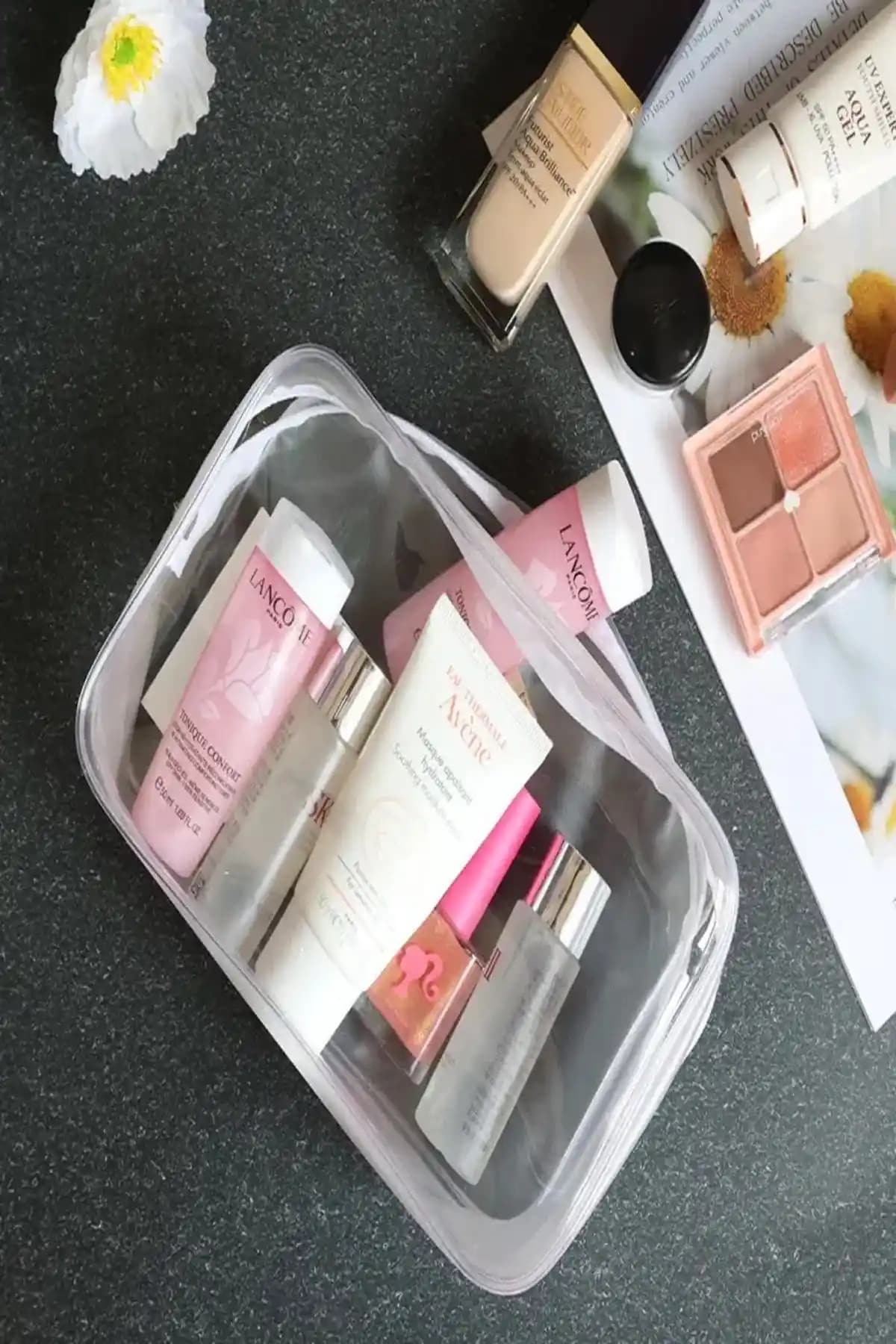 HİG HOME Su Geçirmez PVC Makyaj ve Organizer Seyahat Çantası Özellikleri ve Kullanım Avantajları
