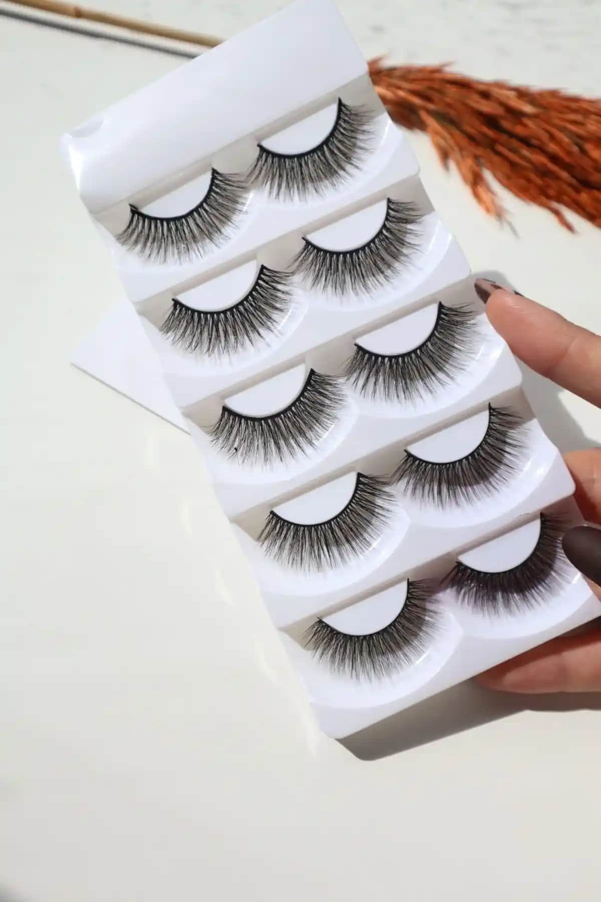 SEBURAM Ipek Kirpik ve Selin Beauty Wedding Kirpik Karşılaştırması