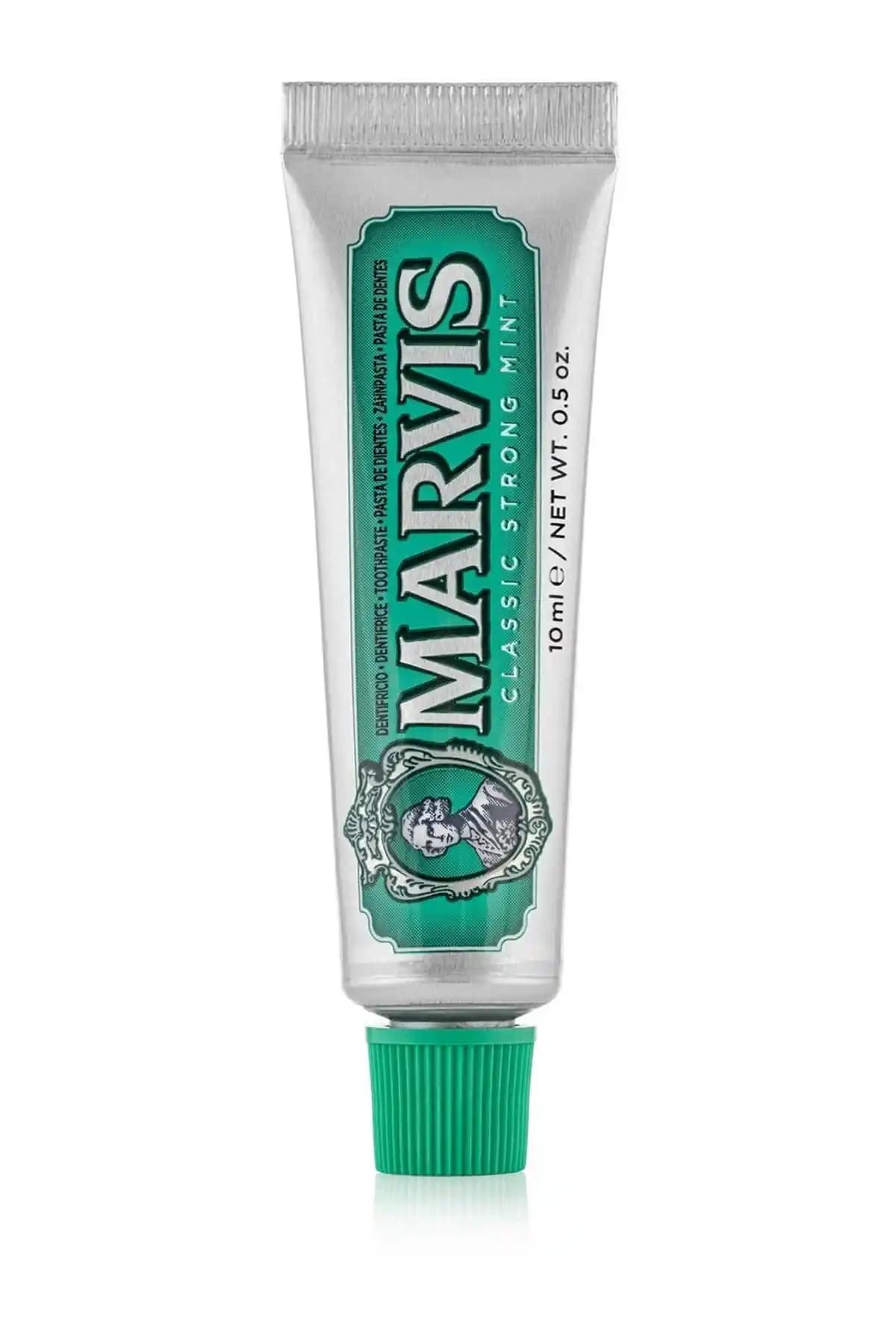 Marvis Classic Strong Mint ve Klasik Ekstra Naneli Diş Macunu Karşılaştırması