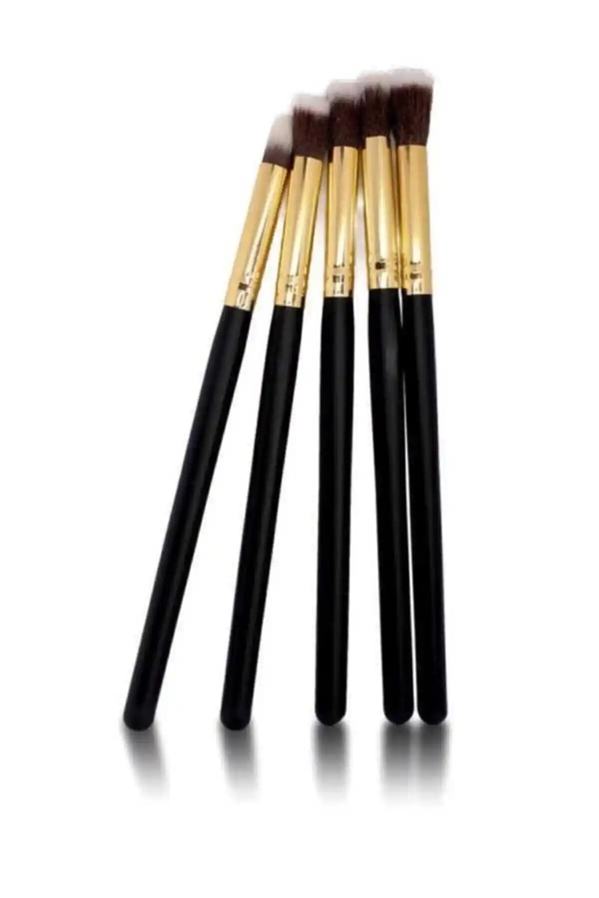 Makyaj Fırçası Setleri Karşılaştırması: MUJGAN ve Nascita Ürünlerinin Özellikleri