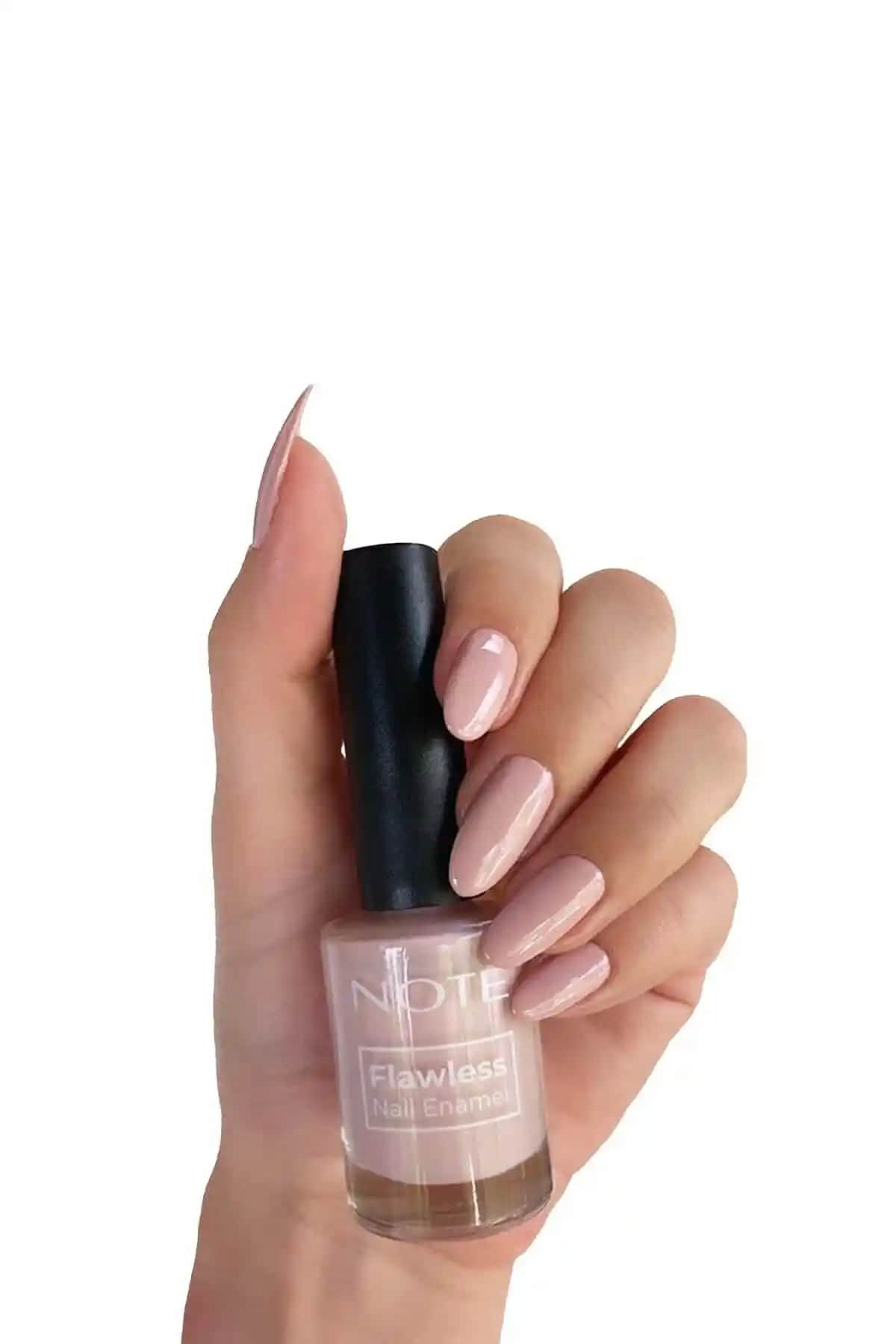 Note Cosmetics Nail Flawless 62 Rose Shell Oje: Şık ve Sağlıklı Tırnaklar İçin Ideal Tercih