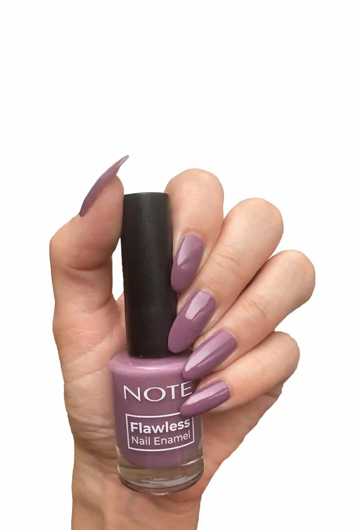 Note Cosmetics Nail Flawless Oje 85 Pure Violet Mor Renkli Kalıcı ve Sağlıklı Kullanım İçin Uygun
