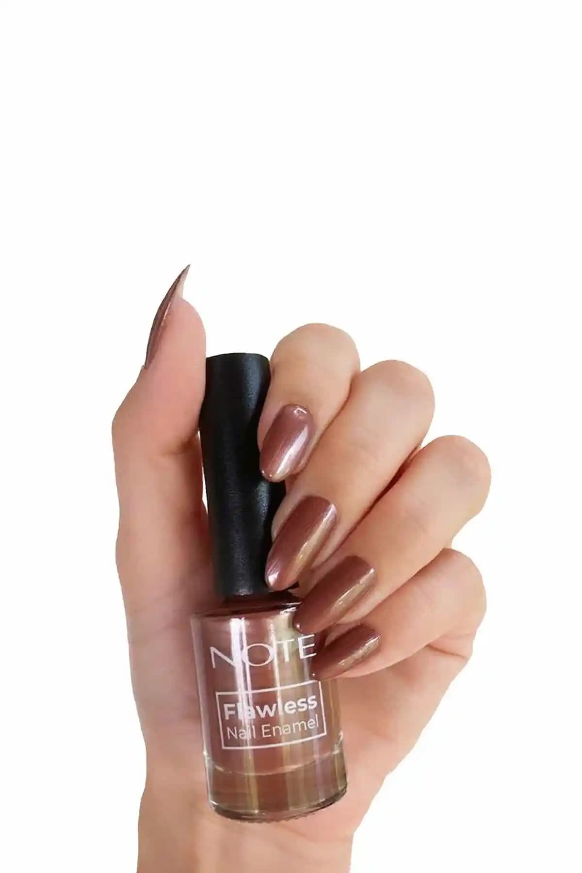 Note Cosmetics Nail Flawless Oje Koleksiyonu Kahverengi Tonlarıyla Şıklık ve Sağlık Sunar