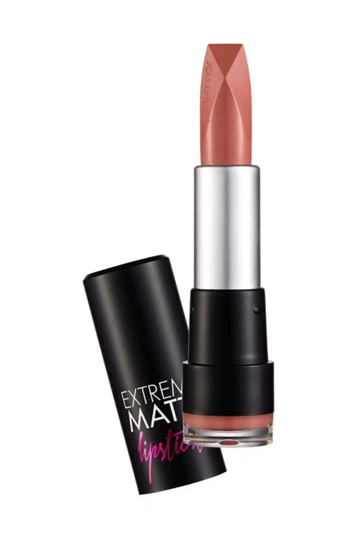 Flormar Extreme Matte Ruj Bej Tonu 8690604394975 Dudaklarda Doğal ve Kalıcı Görünüm