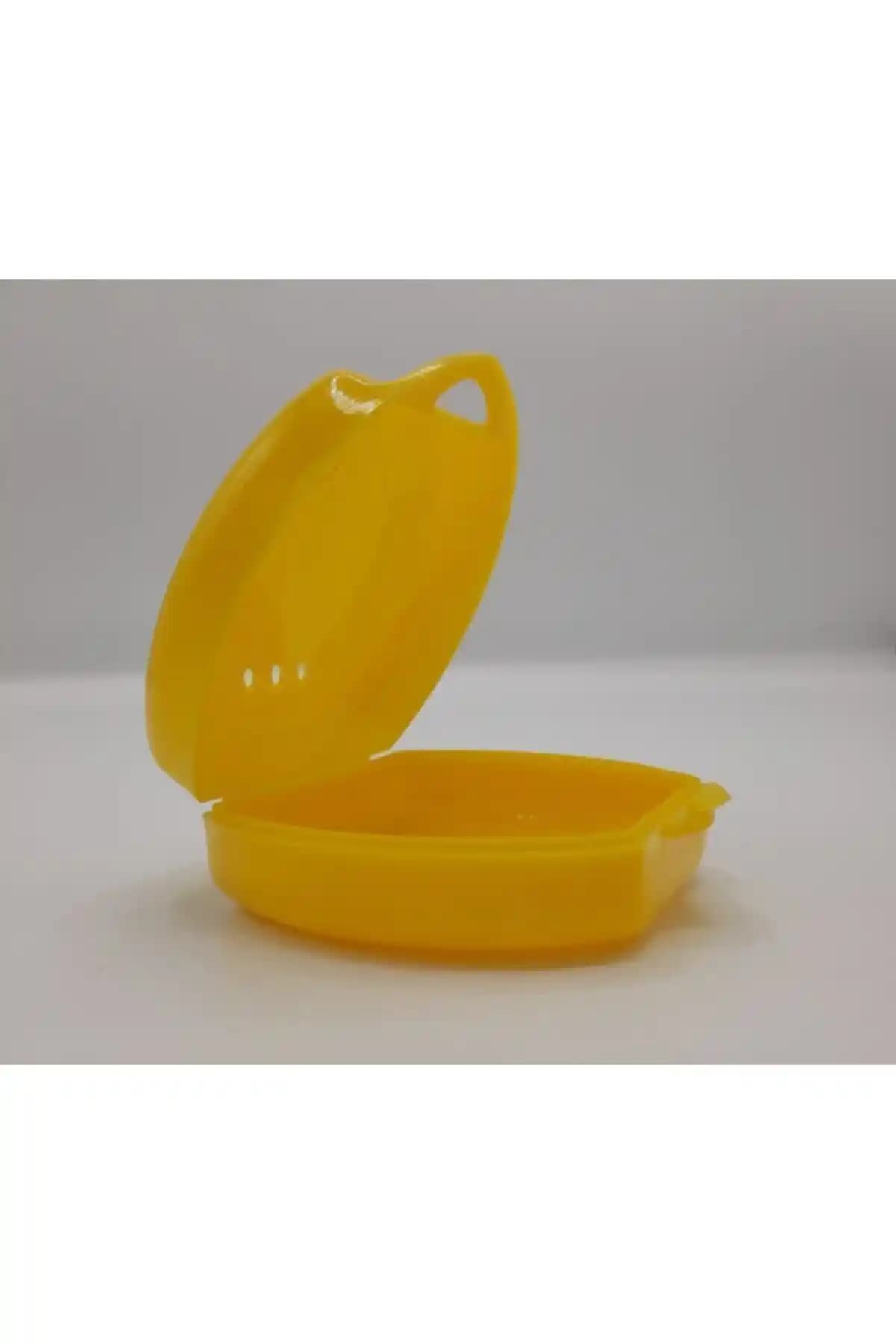 Diş Protezleri İçin Hijyenik Saklama Kabı Aparey ile Temizlik ve Kullanım Kolaylığı