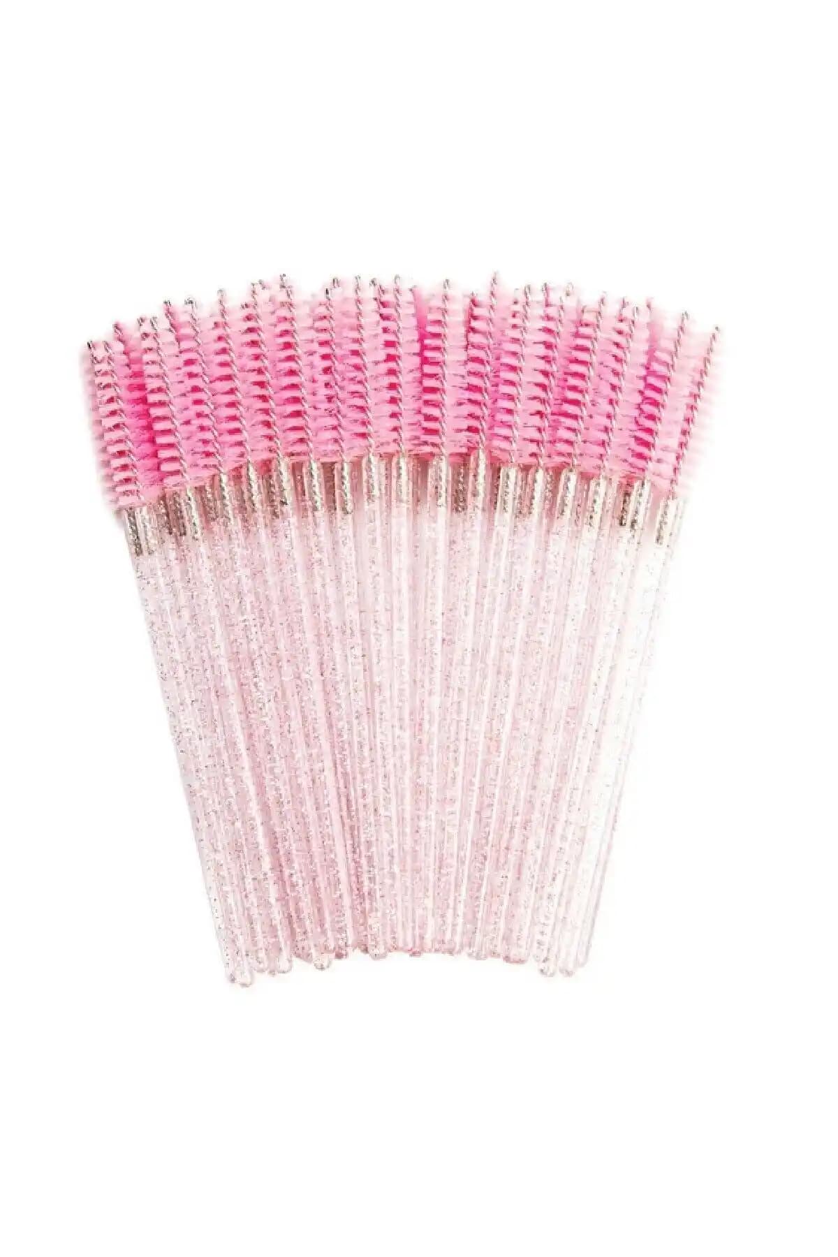 Fougera Kaş ve Kirpik Tarama Fırçası: Estetik ve Kullanım Kolaylığı Sunan Pratik Set