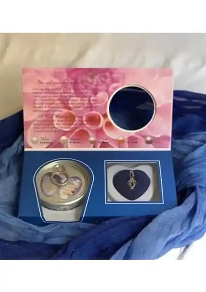 İstiridye İçinde Gerçek İnci Kolye: Zarafet ve Anlamın Buluşması