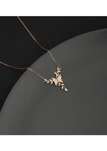 Miavi Silver 925 Ayar Gümüş Daldaki Kelebek Kolye Şık ve Dayanıklı Tasarım