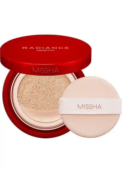 MISSHA Cushion Fondöten Karşılaştırması: Mat ve Nemli Bitişli Ürünlerin Özellikleri