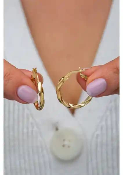 Nereze Gold Kaplamalı 22 mm Burgu Halka ve Zanaat Silver Rodyum Kaplamalı 14 mm Küpe Karşılaştırması