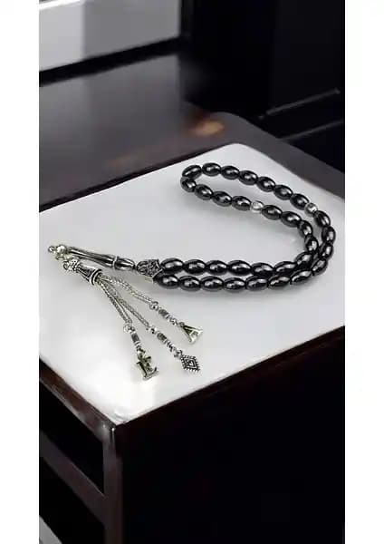 Satürn Silver Kişiye Özel Harfli Püsküllü Hematit Taşlı Tesbih Ürün Tanıtımı ve Özellikleri