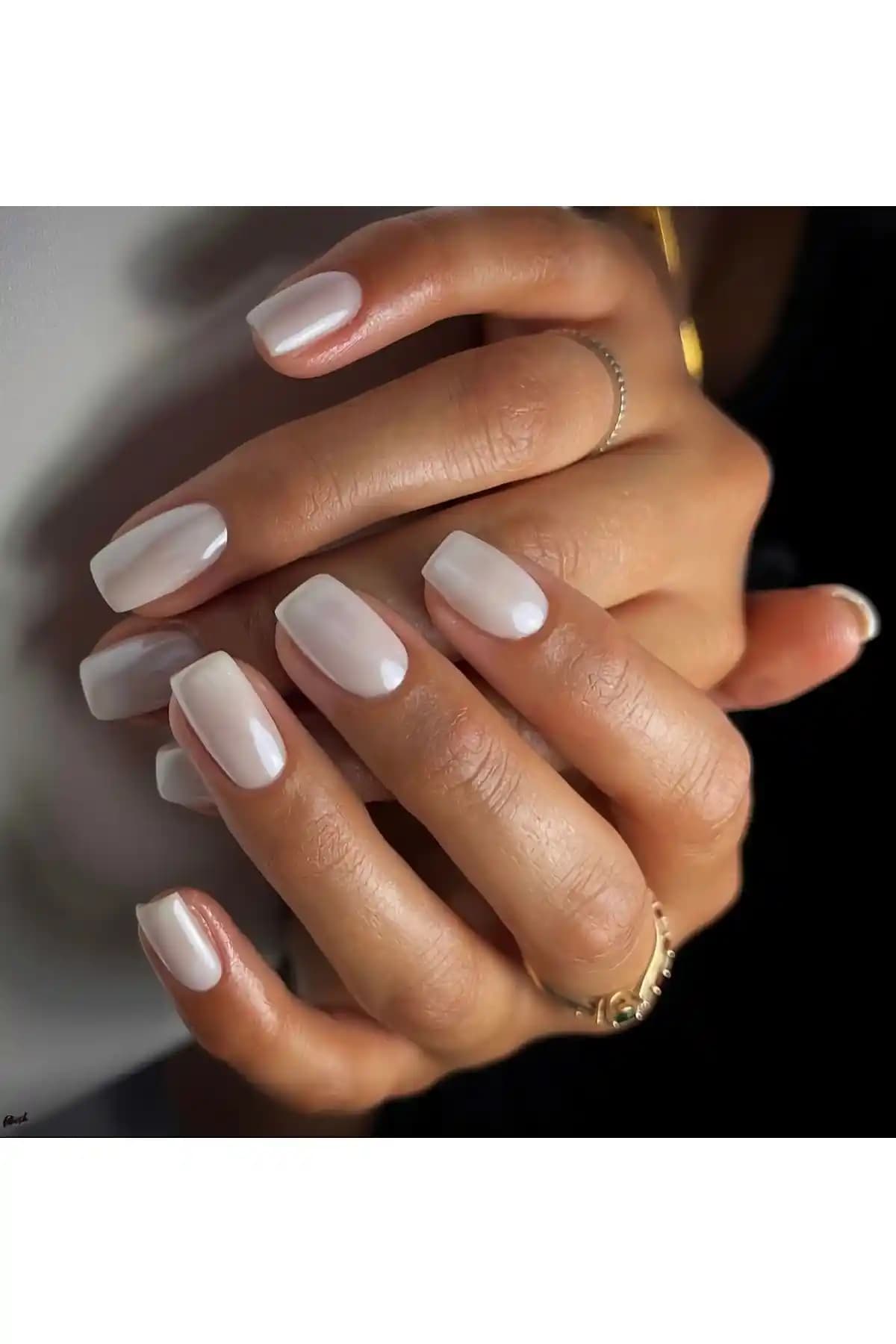 ZERDÜNYA Beyaz Sedef 20'li Küt Takma Tırnak Pratik ve Şık Kullanım İçin Uygun