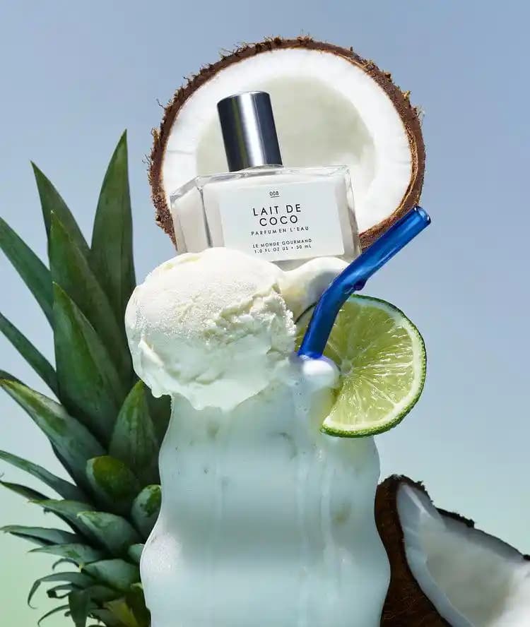 Le Monde Gourmand Lait de Coco Parfümü: Hindistan Cevizi Kokusu ve Kullanıcı Deneyimleri