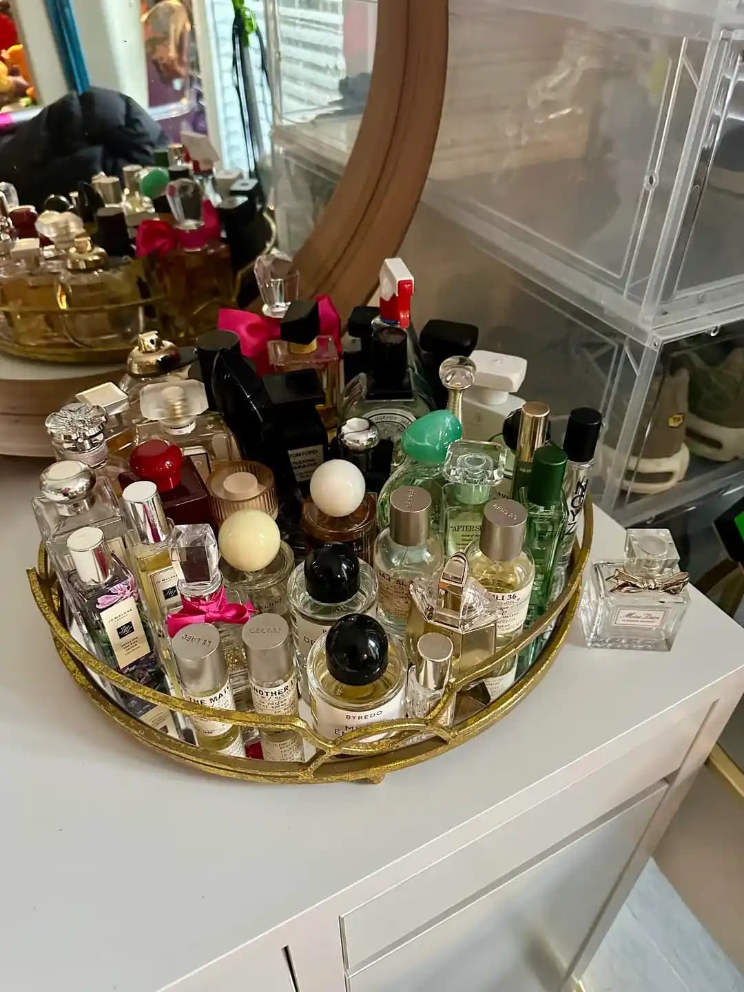 Parfüm Koleksiyonları ve Saklama Yöntemleri: Çeşitli Kokular ve Öneriler