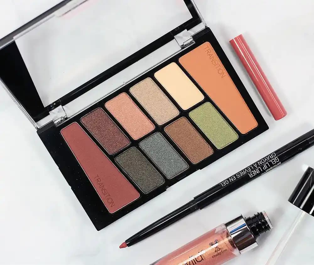 Alerji Yapmayan Far Paletleri ile Güvenle Göz Makyajı Yapmanın Yolları