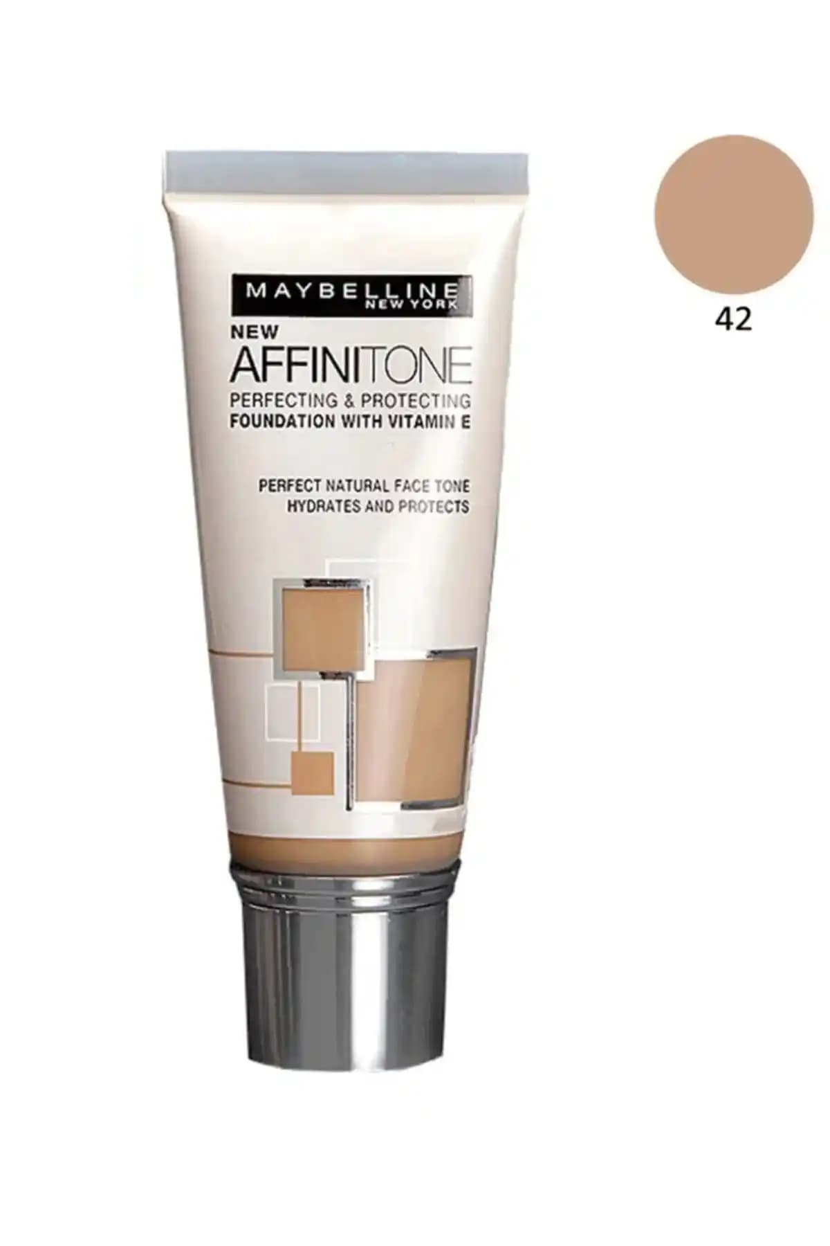 Hafif Yapılı Fondötenlerin Günlük Makyajda Kullanım Avantajları ve Özellikleri