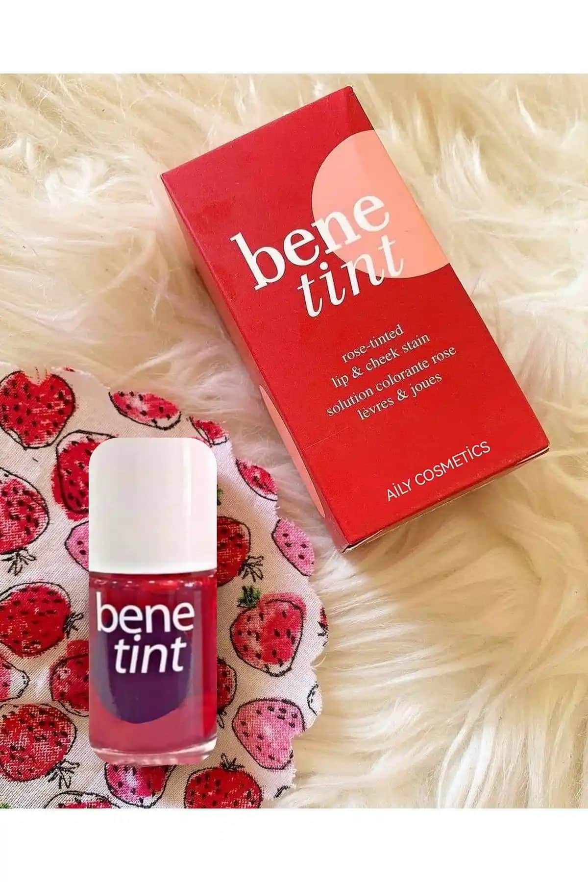 AİLY COSMETİCS ve Lesvip 24 Saat Kalıcı Renk Verici Ürünleri Karşılaştırması