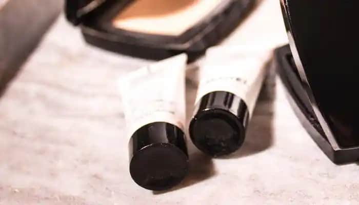 BB Krem ve Fondöten Arasındaki Farklar ve Doğru Seçim İçin Rehberlik