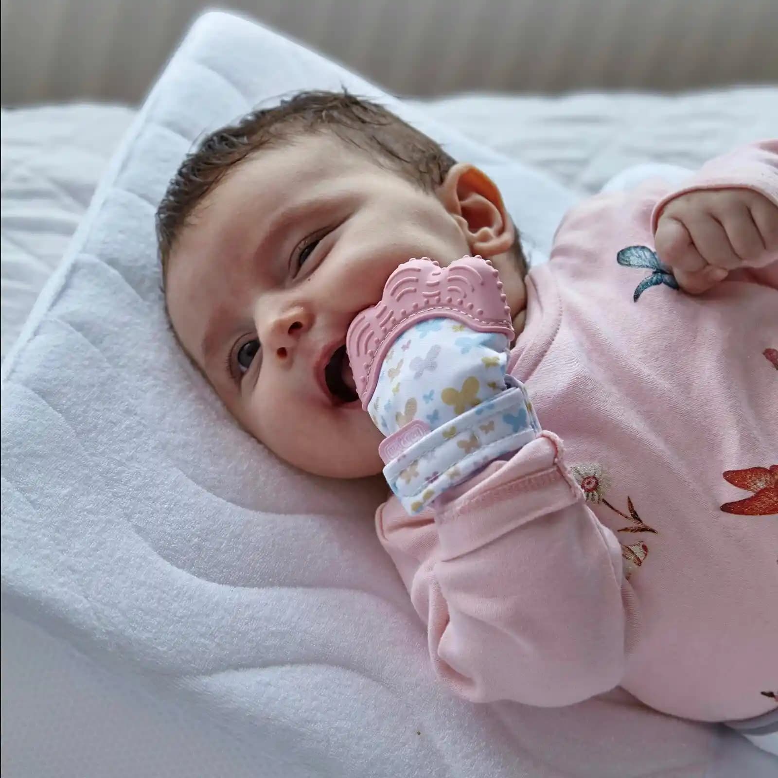 Bebek Diş Kaşıyıcıları: Diş Çıkarma Sürecinde Rahatlatıcı ve Güvenli Çözüm