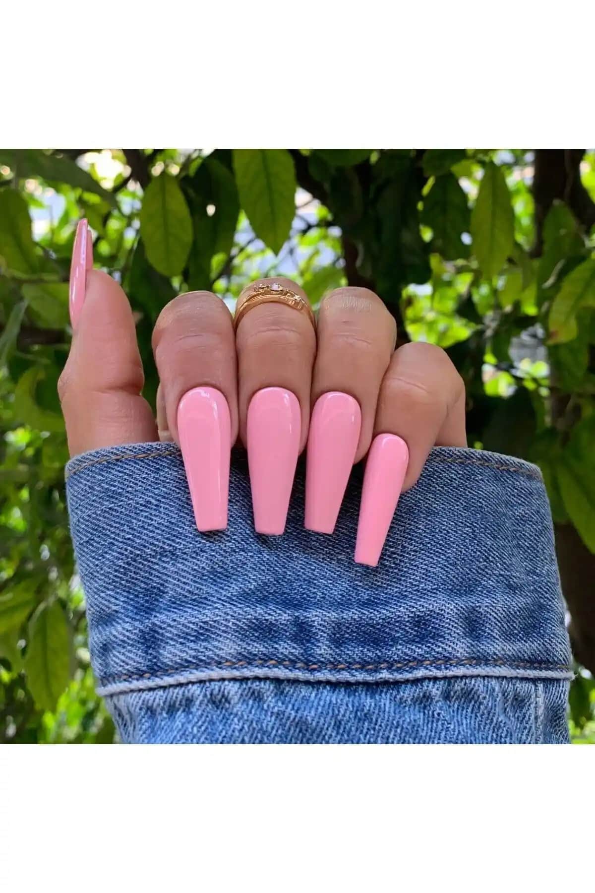 Born Pretty ve ELNİL BUTİK Takma Tırnak Setlerinin Detaylı Karşılaştırması