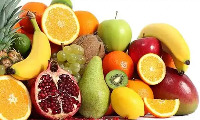 C vitamini ve kozmetik dünyasındaki yeri: sağlıklı ve genç görünen cilt için rehber