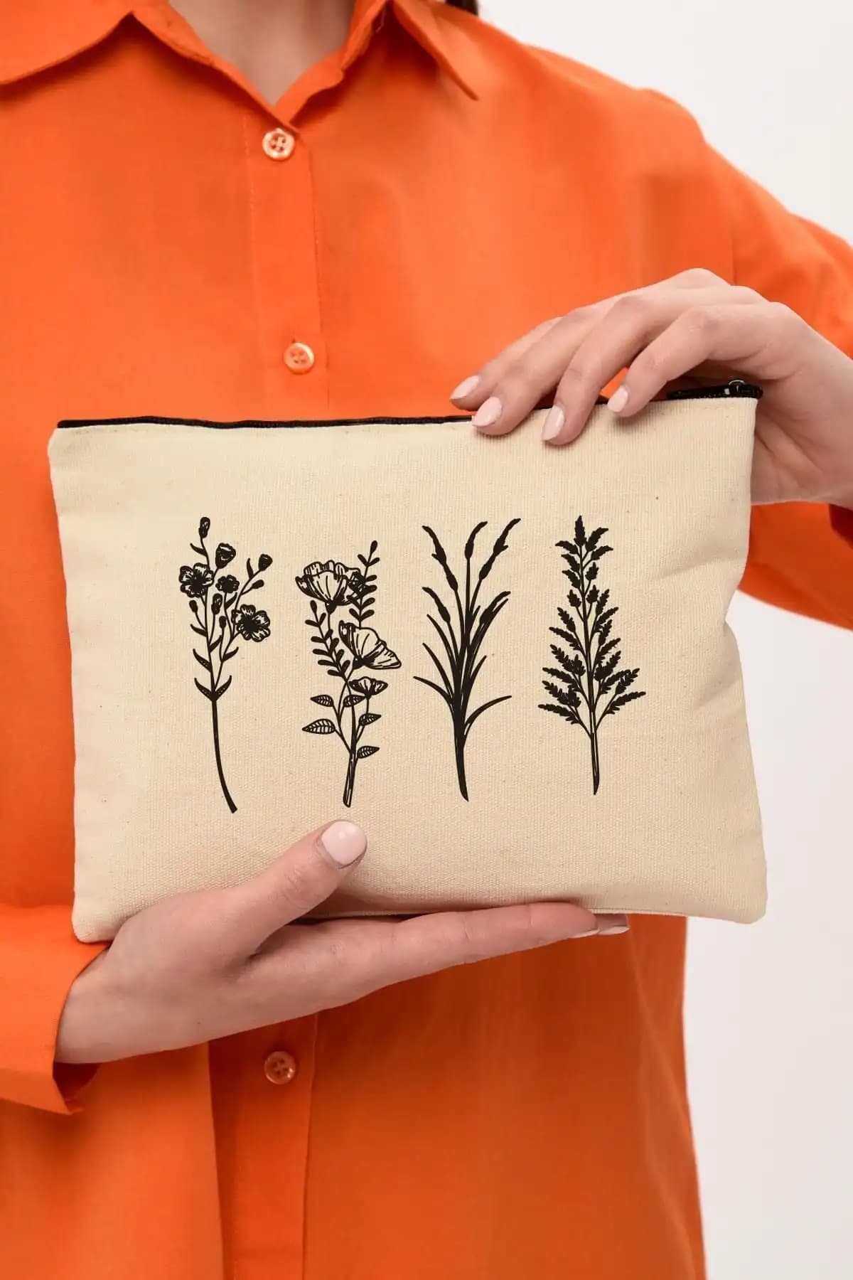 Çınar Bez Çanta Clutch 4 Dallı Çiçek Desenli Kanvas Makyaj Çantası Özellikleri ve Kullanım Alanları