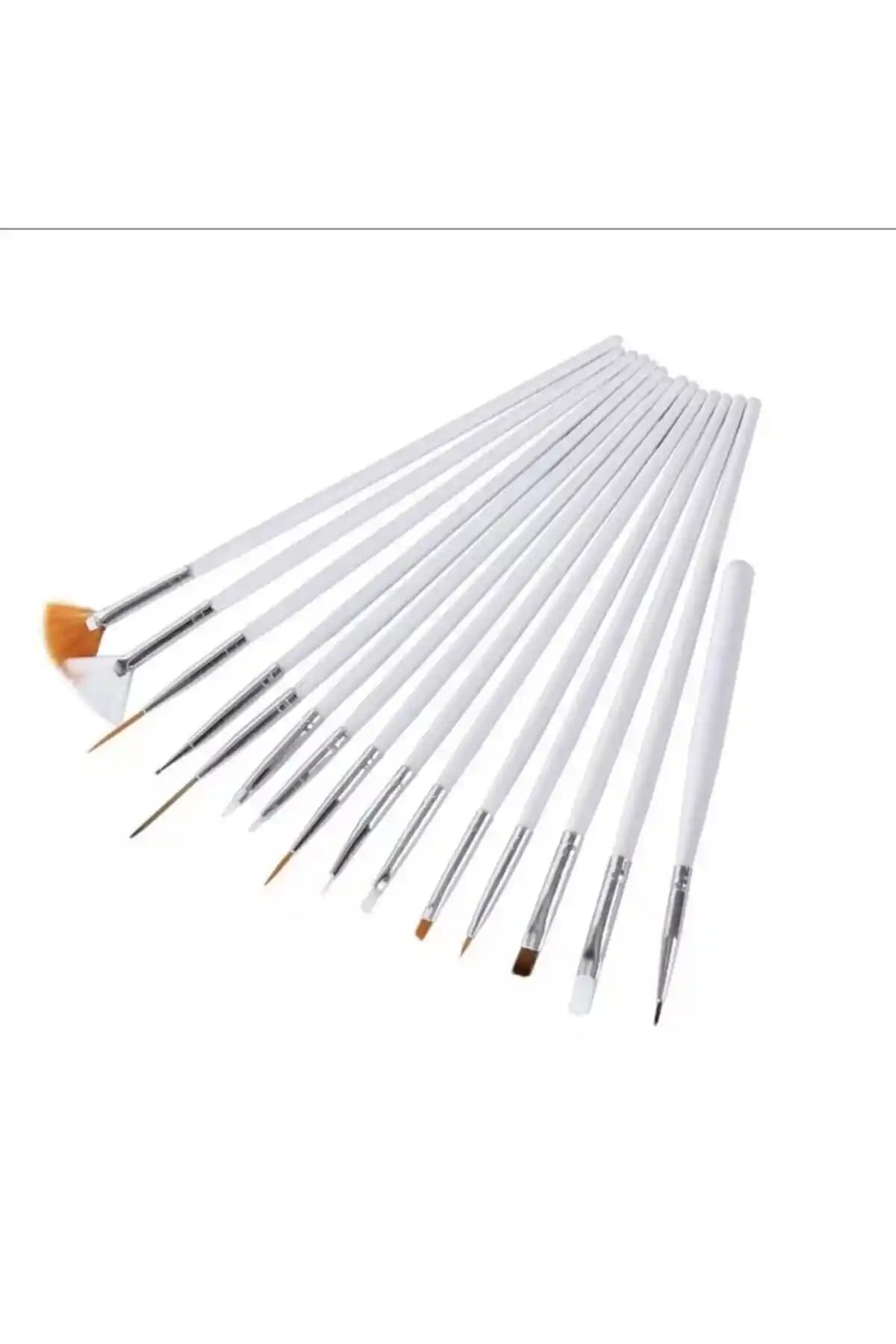 Flea Market Tırnak Fırça Seti: Çok Yönlü ve Profesyonel Nail Art Çözümü