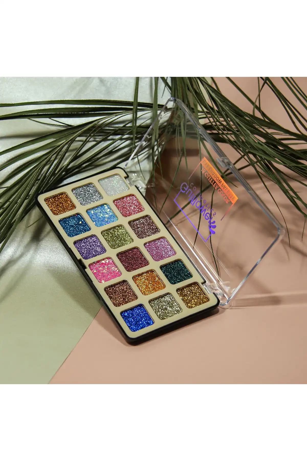 GulFlower Glitter Göz Farı ve hbtasarim Jel Far Paletleri Karşılaştırması 1