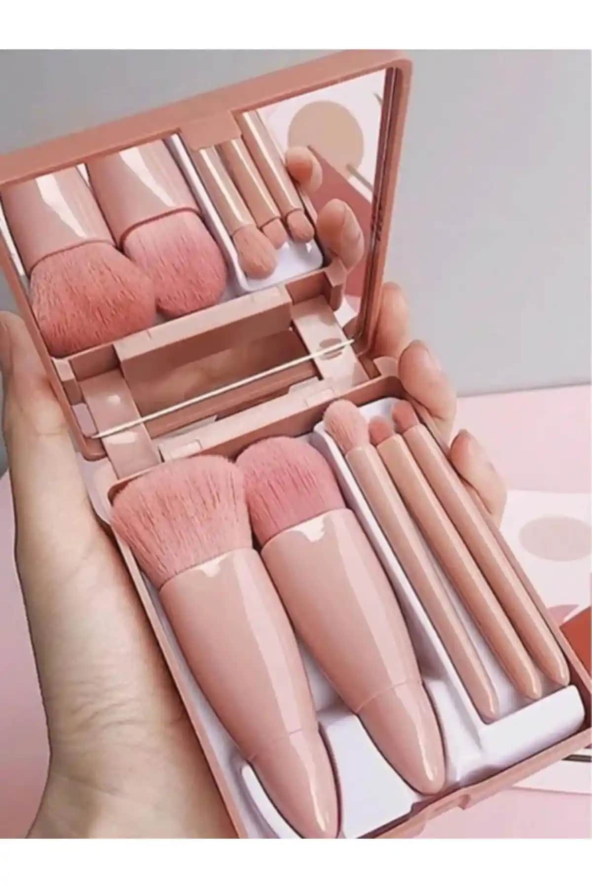 Makyaj Fırça Setleri Karşılaştırması: AcarlarTicaret ve İzla Ürünleri Analizi