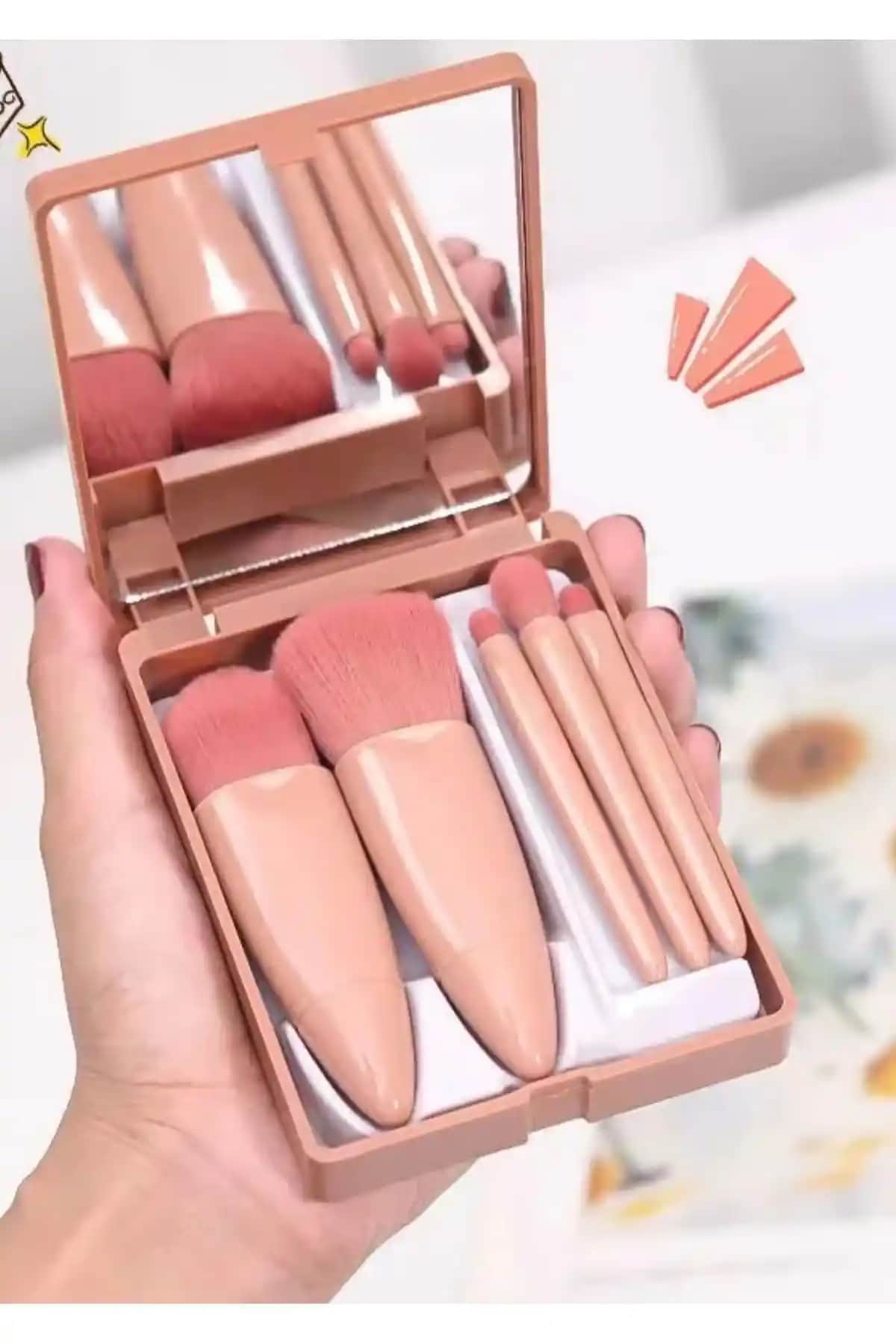 Monalisatoka Taşınabilir Aynalı 5'li Makyaj Fırça Seti ile Pratik ve Şık Kullanım