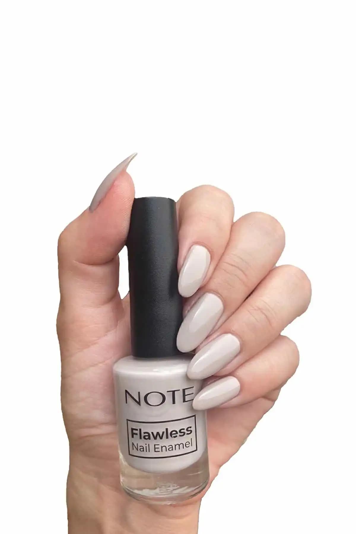 Note Cosmetics Nail Flawless 48 Nude Oje: Sağlıklı ve Parlak Bir Tasarım Deneyimi