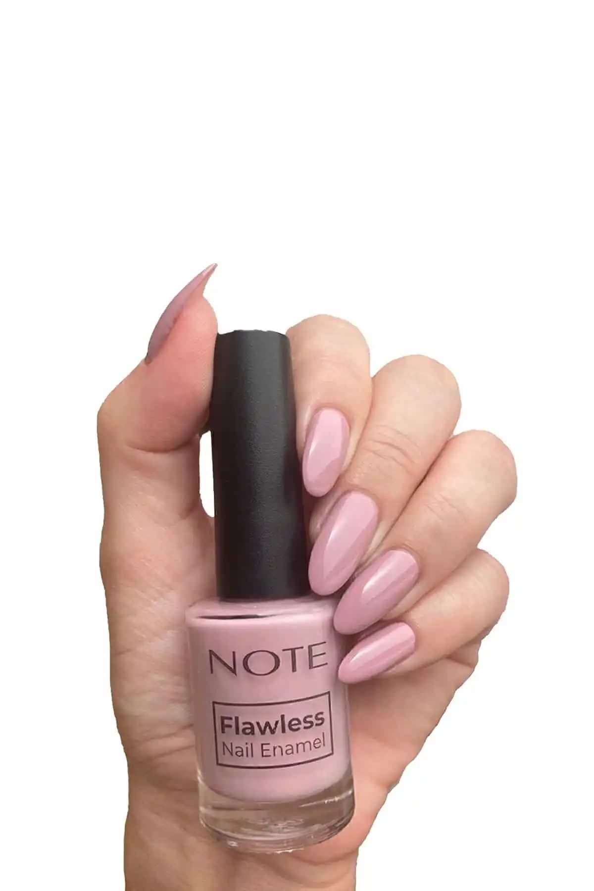 Note Cosmetics Nail Flawless Oje 03 Dried Rose Pembe Renkli Güvenli ve Parlak Tırnak Kozmetiği