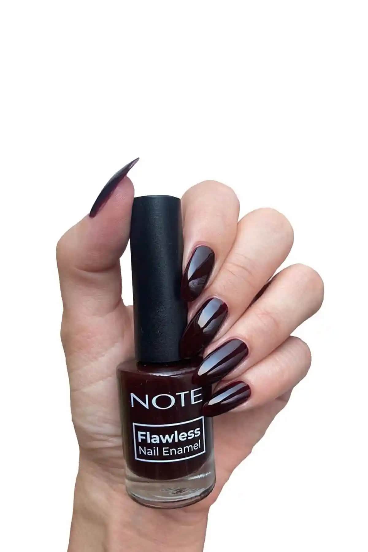 Note Cosmetics Nail Flawless Oje 105 Maroon Kahverengi Güvenli ve Uzun Süre Dayanan Oje