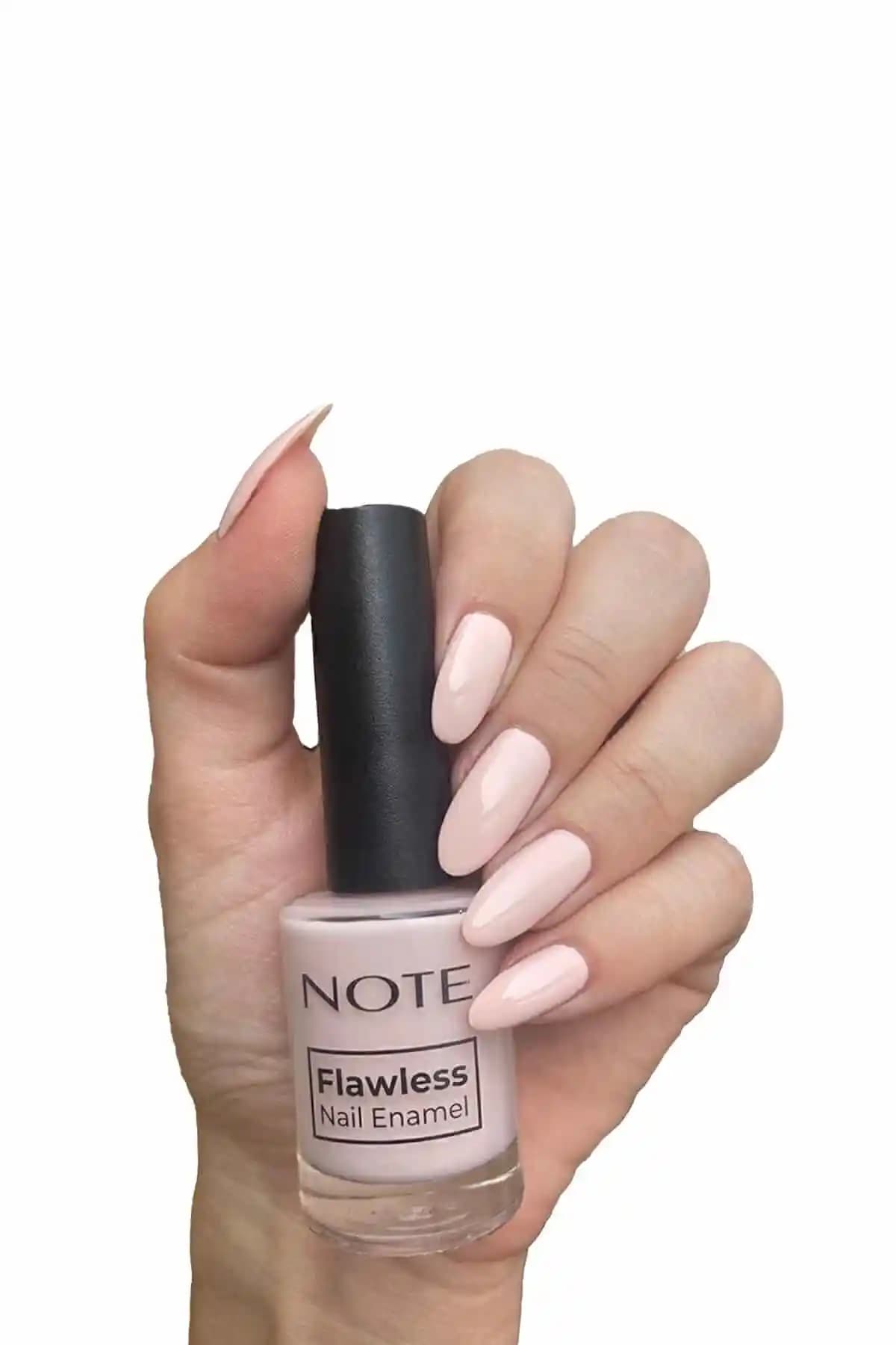 Note Cosmetics Nail Flawless Oje 44 Sweet Pink Parlak ve Feminen Görünüm Sağlar