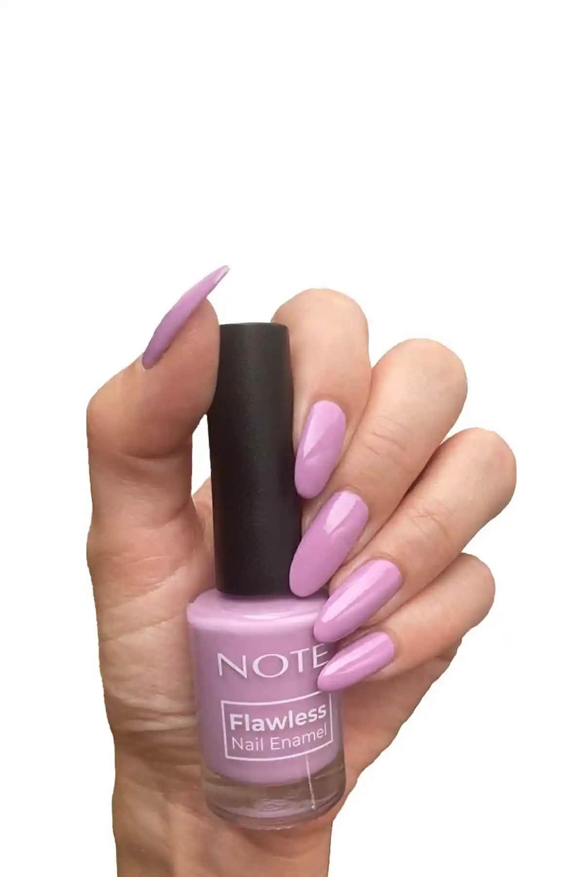 Note Cosmetics Nail Flawless Oje: Parlak Renk Seçenekleri ve Sağlıklı Kullanım Özellikleri