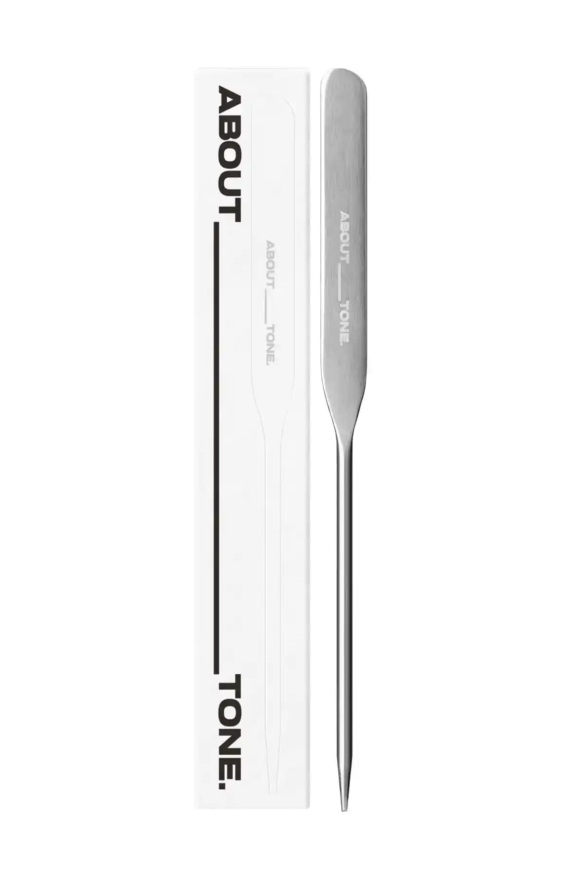 Paslanmaz Çelik Viral Makyaj Uygulama Spatulası ile Hijyenik ve Pratik Makyaj Deneyimi