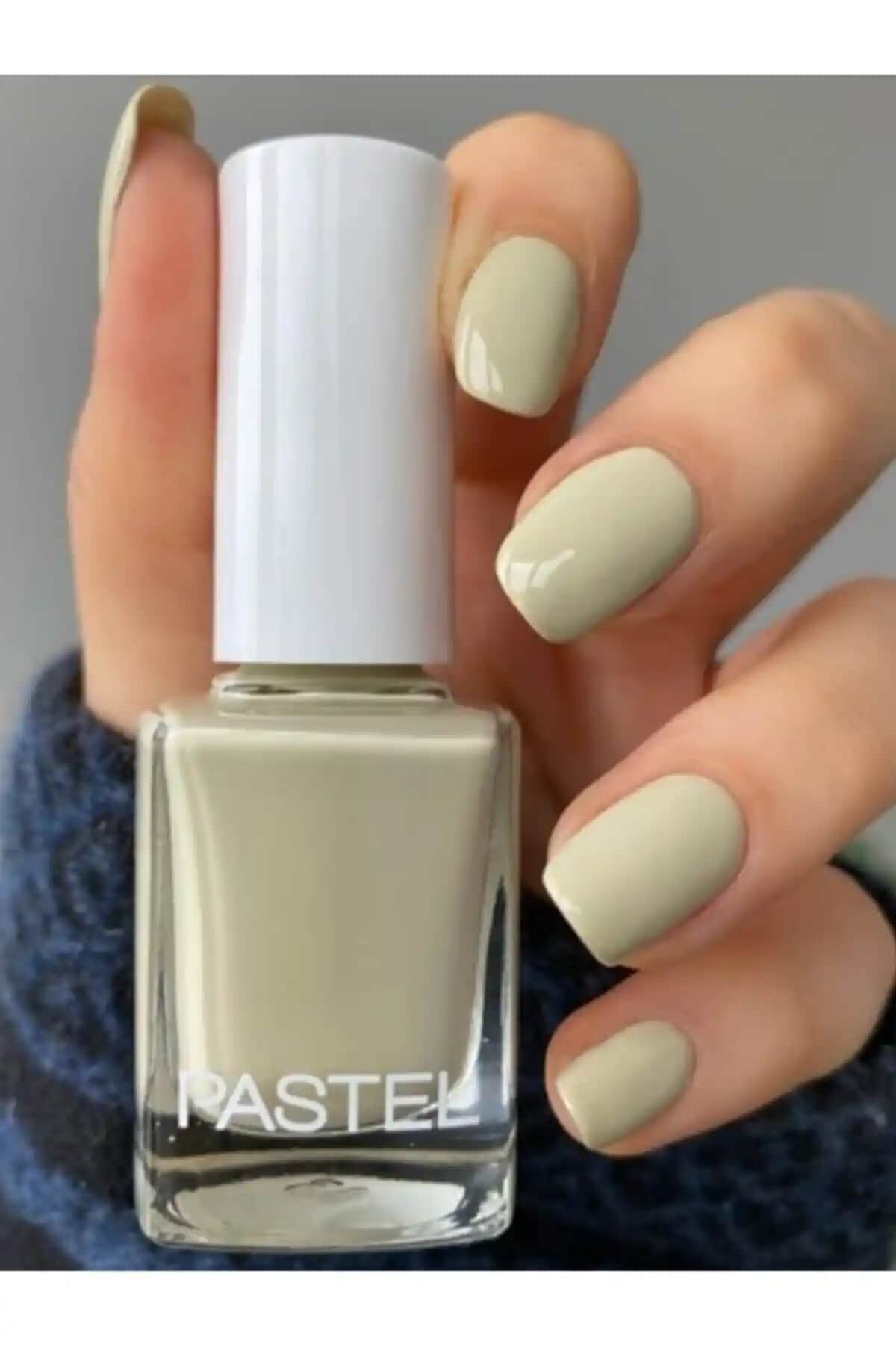 Pastel Oje 296 Mavi Tonlarda Parlak ve Dayanıklı Kozmetik Ürünü