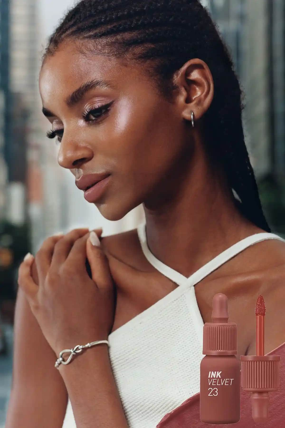 Peripera Ink Velvet Kadife Dudaqlar İçin Yüksek Pigmentli ve Uzun Süre Dayanıklı Ruj