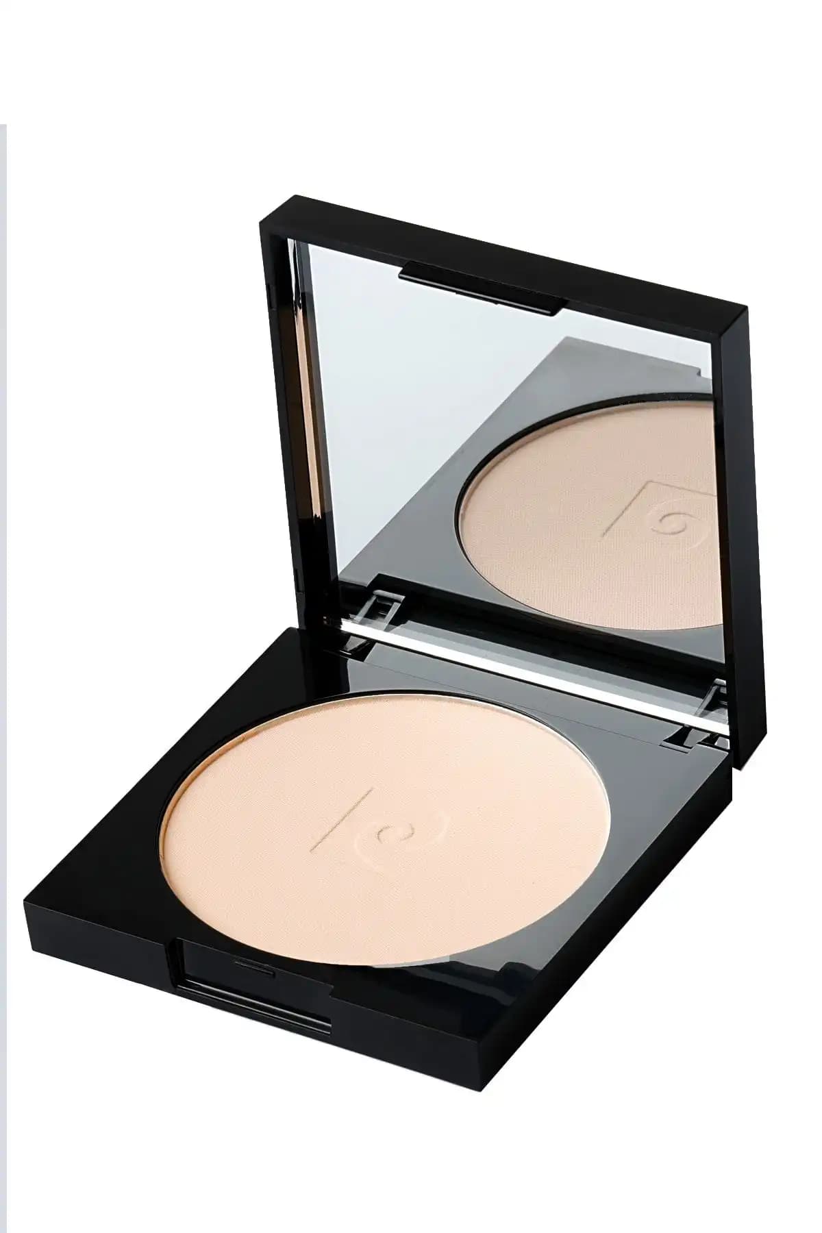 Pierre Cardin Pudra Porcelain Edition Kompakt Pudra Doğal Mat Görünüm Sağlar