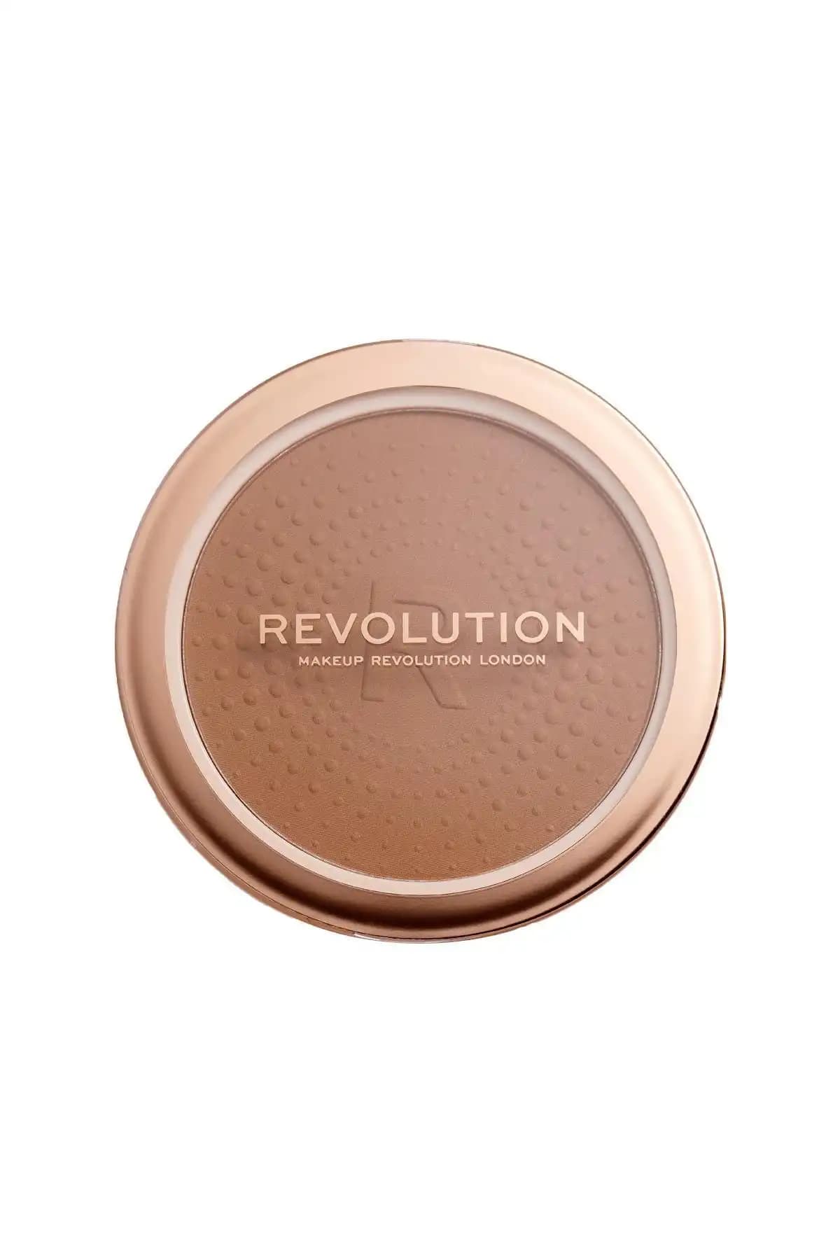 Revolution Mega Bronzer Karşılaştırması: Warm ve Cool Seçeneklerinin Özellikleri 1