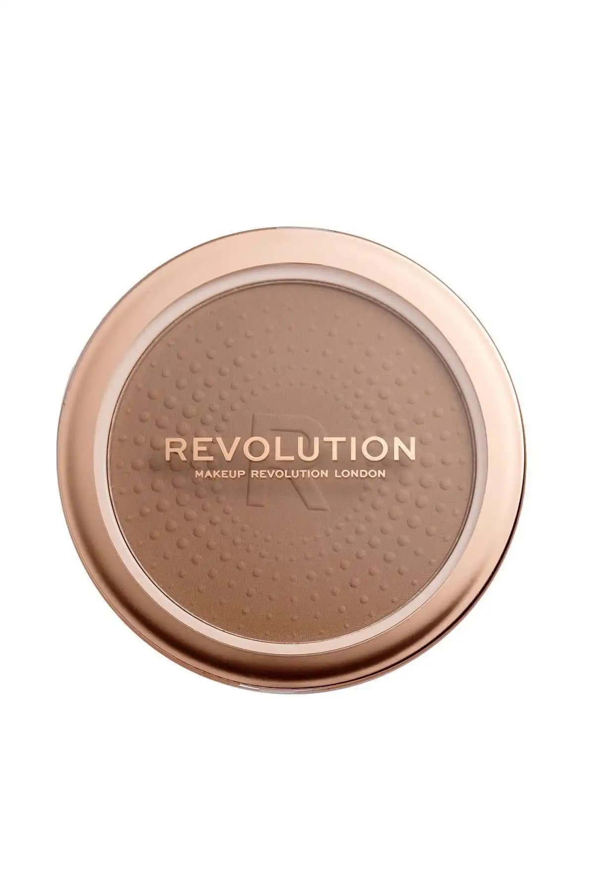 Revolution Mega No: 01 Cool Bronzer ile Doğal ve Işıltılı Makyajın Sırrı