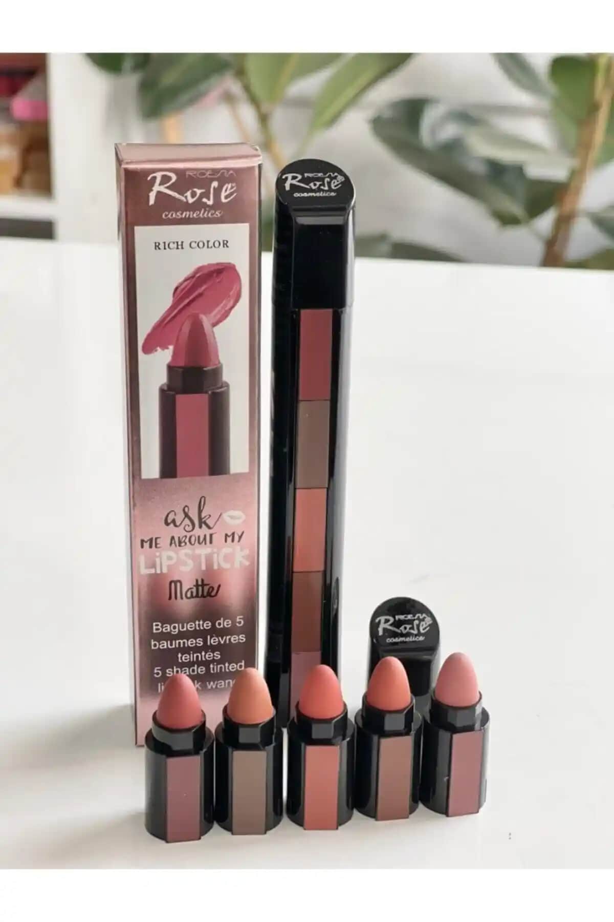 Roesıa Rose Cosmetics 5'li Mat Ruj Serisi: Renkli ve Kaliteli Makyaj Deneyimi